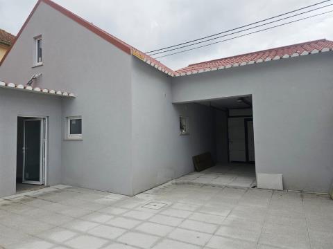 Maison T3 + 1 Duplex, Aveiro, Eixo et Eirol