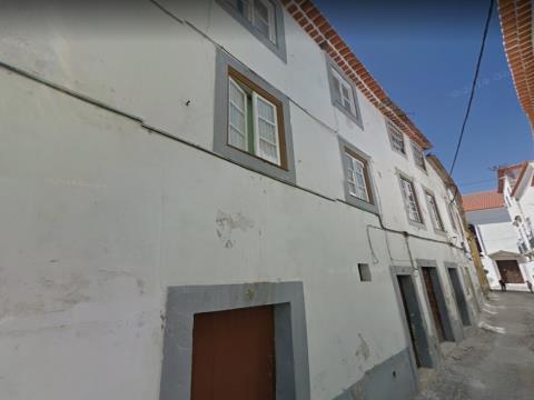 Building to restore in Santarém - Investment