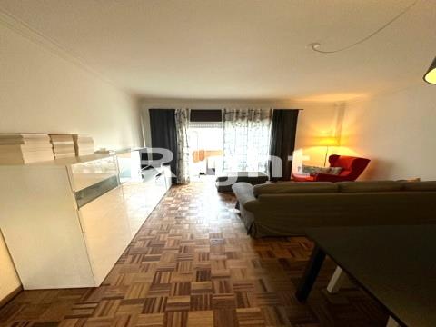 Appartement met 2 slaapkamers in Barcarena, Oeiras