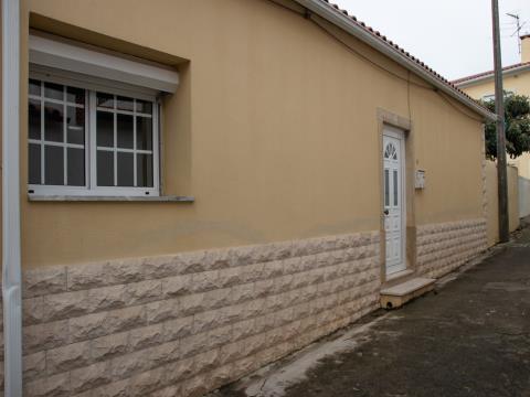 House T2 in Souselas, Coimbra