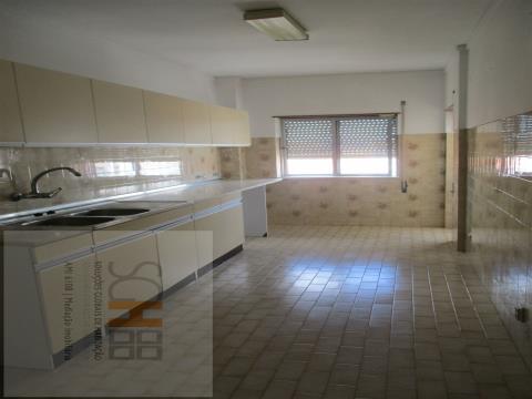 apartamento, arrendar, alugar, castelo branco, T3, castelo branco