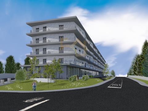 Plot of Land with Approved Project for 56 Apartments in Fátima
