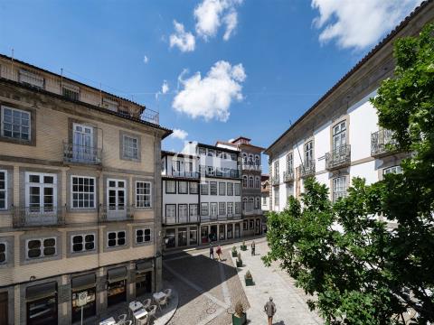 Apartamento T1+1 no Centro Histórico de Guimarães
