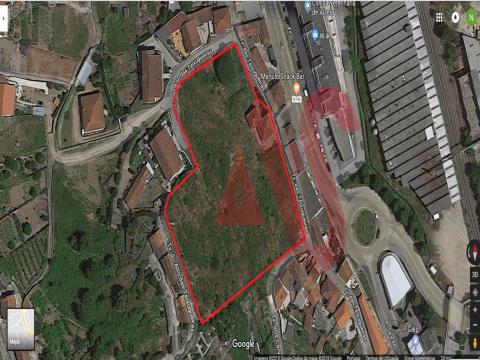 Plot of land with 3.393 m2 for construction in São Miguel, Vizela