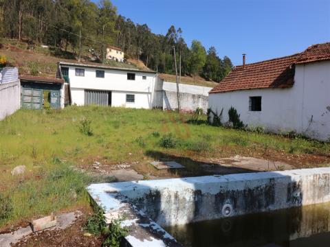Casa T3 con 1500m2 para restauración Barrosas, Lousada