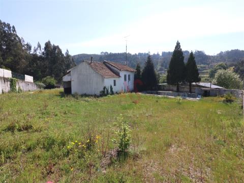 Haus T3 mit 1500m2 zur Restaurierung Barrosas, Lousada