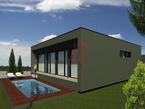 Land for construction with project approved in Vila Cova, Barcelos