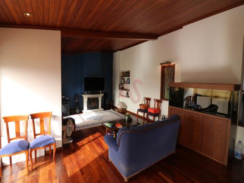 Appartamento duplex con 4 camere da letto a Moreira da Maia