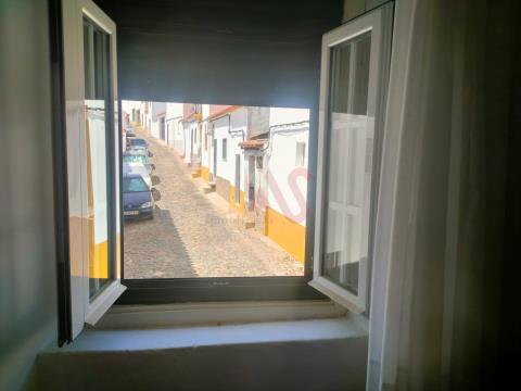 Moradia de bairro em Barrancos, Beja