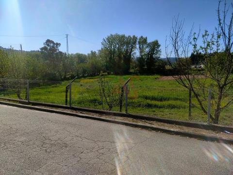 Land with 6715 m2 in Infias, Vizela
