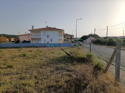 ANG903 - Land with 379m2 for Sale in Leiria