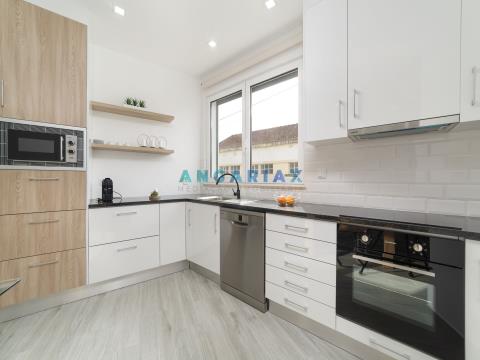 ANG1051 - Apartamento T3 para Venda em Porto de Mós