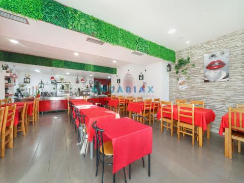 ANG778 - Restaurante para Trespasse em Gândara dos Olivais, Leiria