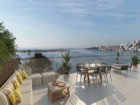T4 Penthouse, Condomínio Fechado, vistas Rio Douro, Porto e Mar.