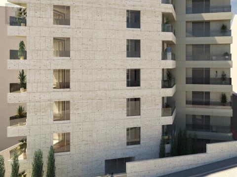 Apartment w/2 bedrooms -Closed Condominium. Balcony with 16 sqm