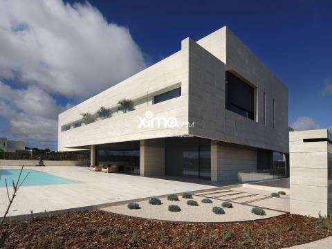 Vrijstaand huis 4 kamerwoning
