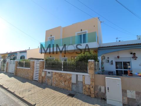 Hermosa villa de 7 dormitorios en construcción cerca de la playa en Sagres