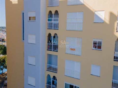 Appartement met 2 slaapkamers in Zona Nobre
