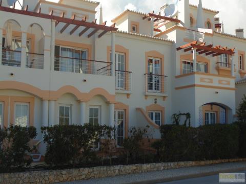 2 bedroom villa with golf views in Budens