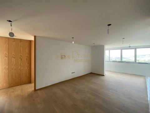 2 Bedrooms Apartment for Rent in Guimarães