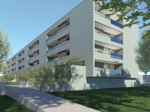 Apartamento T2 com terraço à venda em Caldas das Taipas