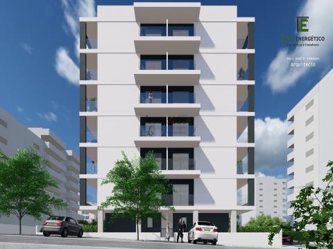 Wohnung T3 - Großer Balkon - Klimatisierung - 2 Parkplätze - Amparo - Portimão - Algarve