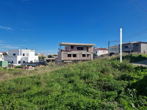 Parcelle de terrain - Maison individuelle - Sous-sol - Piscine - Alto Alfarrobal - Portimão- Algarve