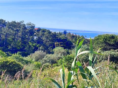 Land for construction with magnificent sea view!