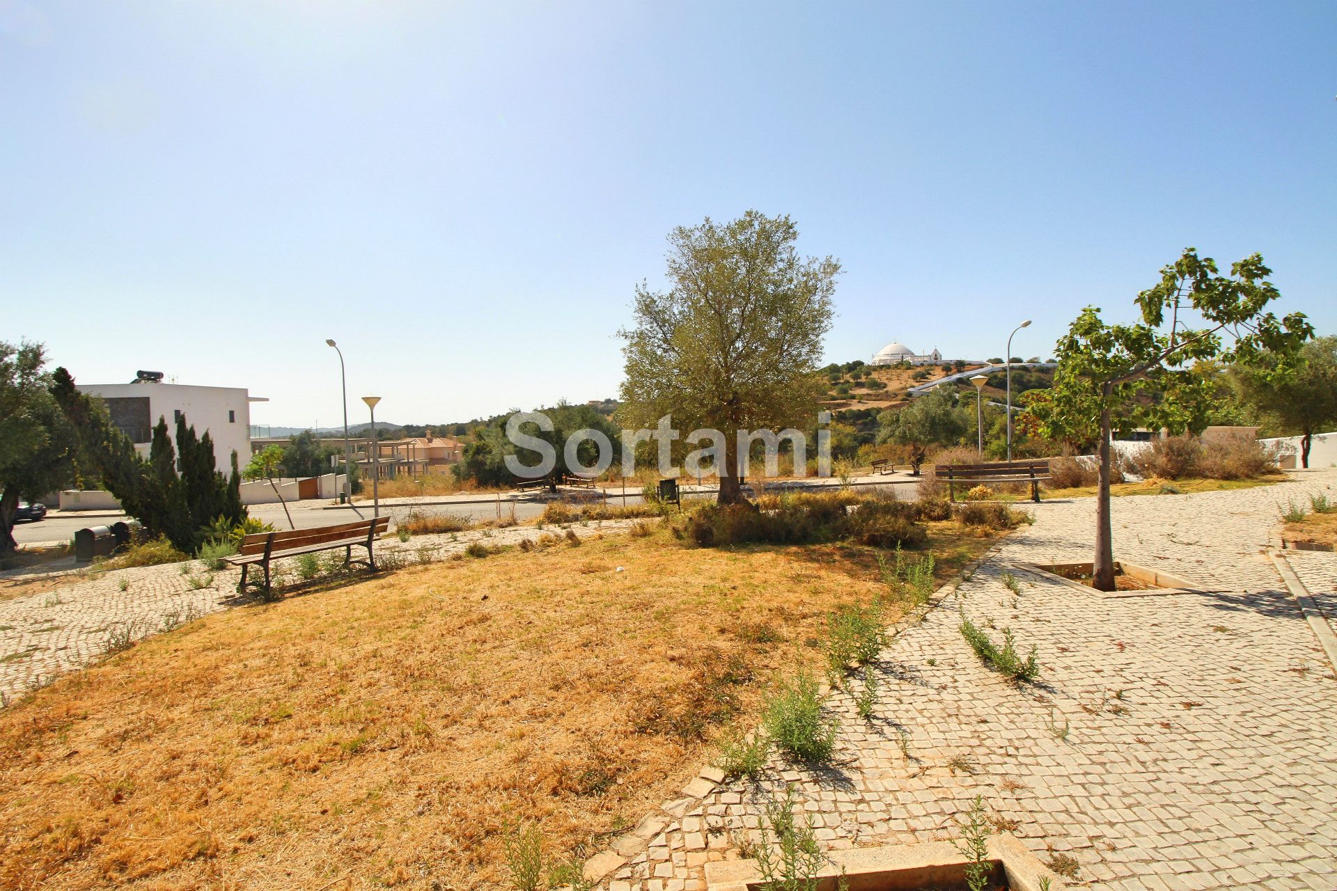 Land for sale in Loulé, Portugal — €360,000
