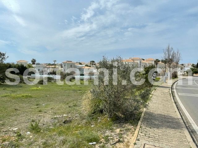 Land for sale in Albufeira, Portugal — €600,000