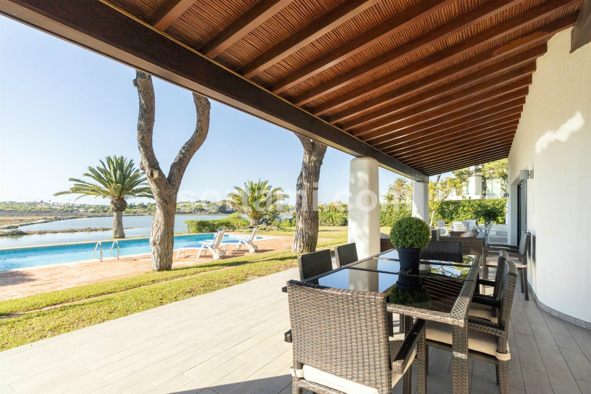 Частный дом T4, Faro, Quinta do Lago / - SORTAMI - Real Estate -  Apartments, Villas, Townhouses and Plots