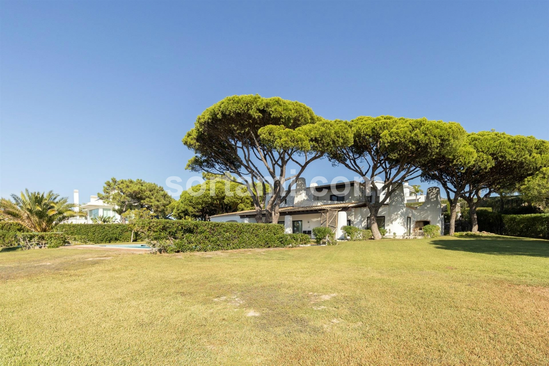 Частный дом T4, Faro, Quinta do Lago / - SORTAMI - Real Estate -  Apartments, Villas, Townhouses and Plots