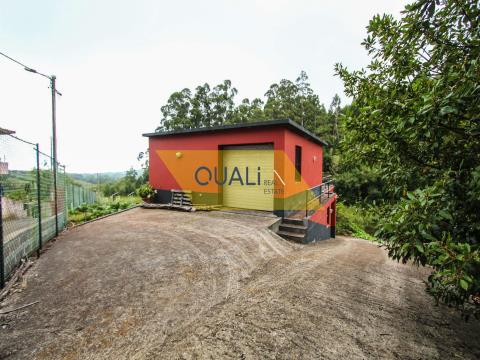 Haus mit 4960 Quadratmeter Land in Santo da Serra, Machico - 260.000,00 €