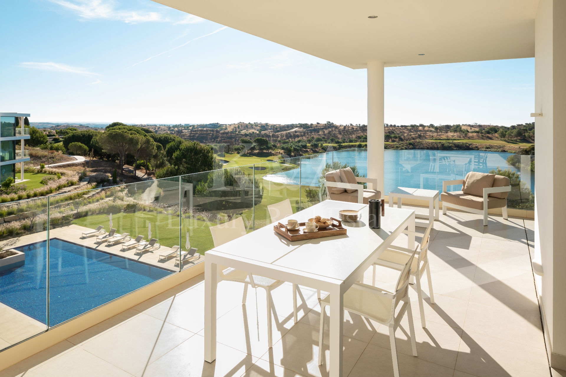 Apartamento T2 em resort exclusivo de golfe, Algarve