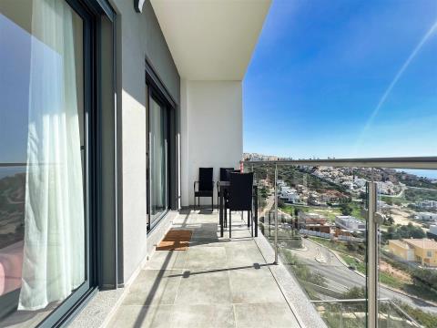 Moderno apartamento de 1 dormitorio con vista al mar en exclusivo condominio en Albufeira
