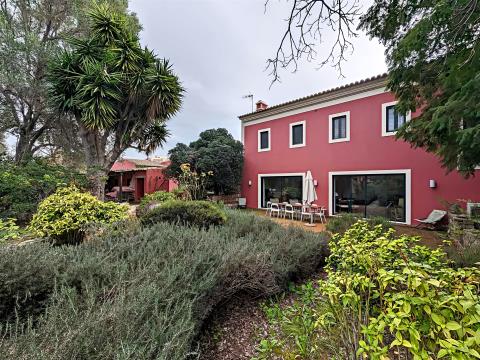 Farmhouse with manor house in Moncarapacho