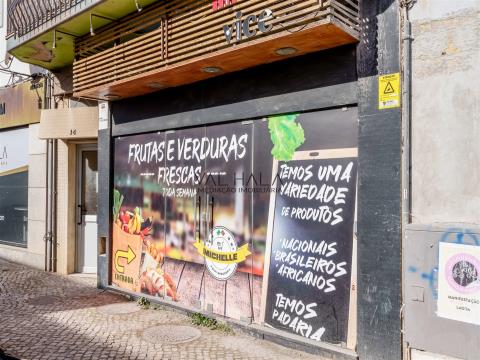 Supermarket for sale, Portimão, Algarve, commerce/catering/bakery