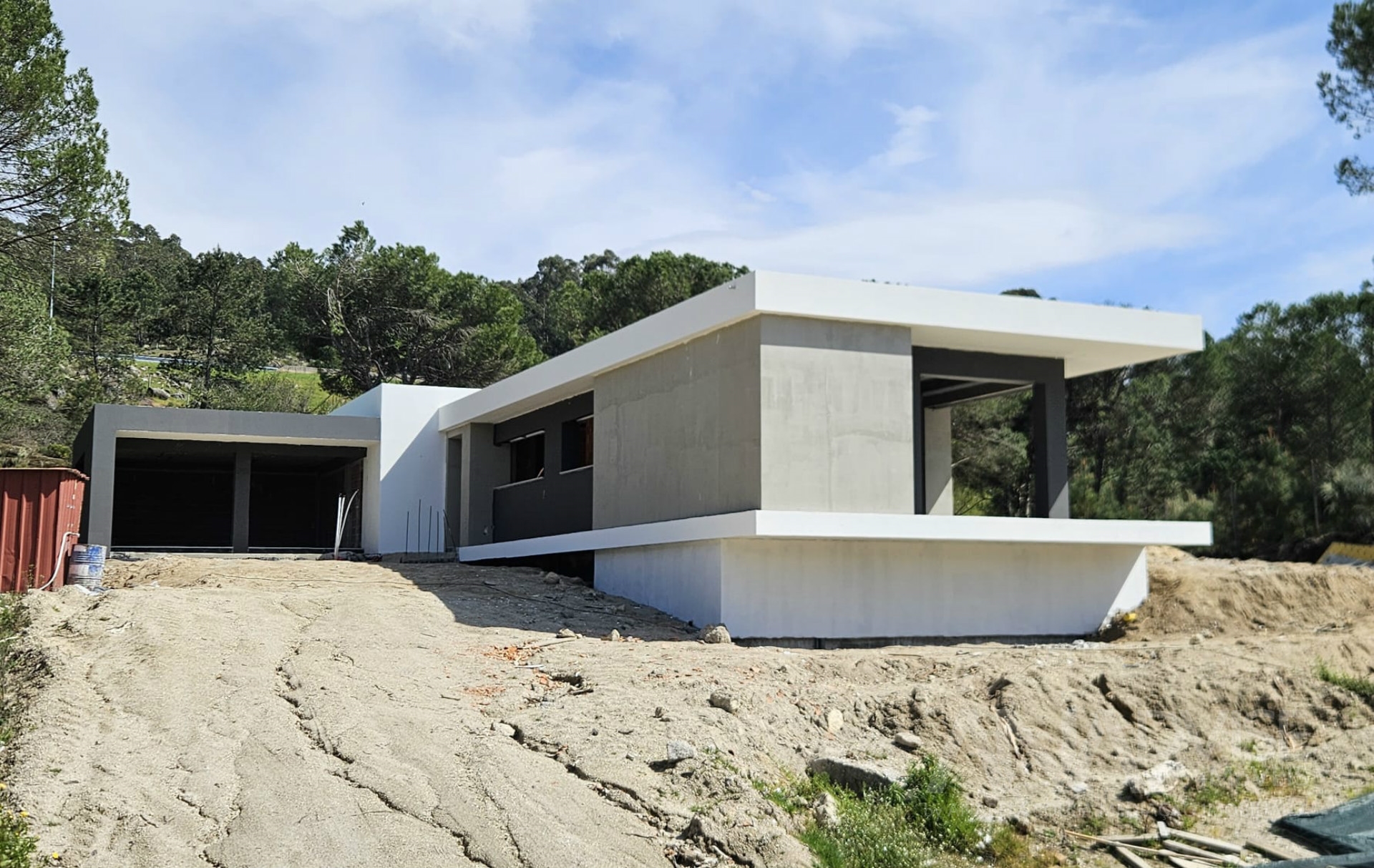Detached house T4