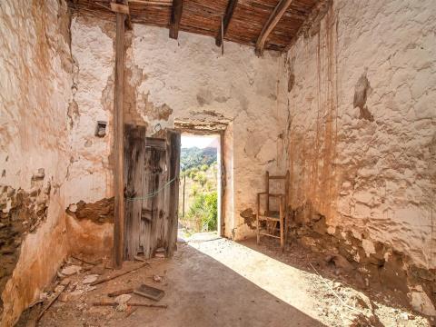 Moradia, Faro, Alcoutim