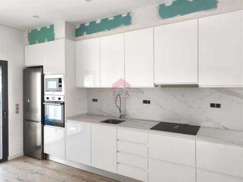 Semi-detached house T2