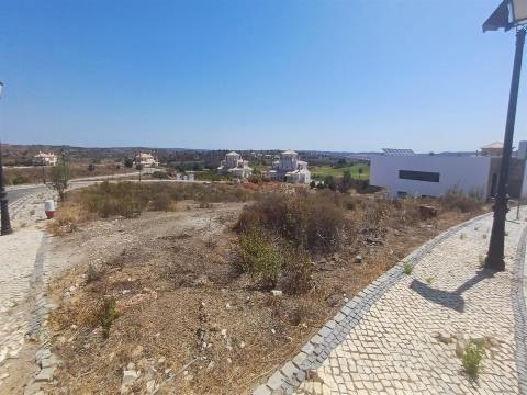 Lote de Terreno