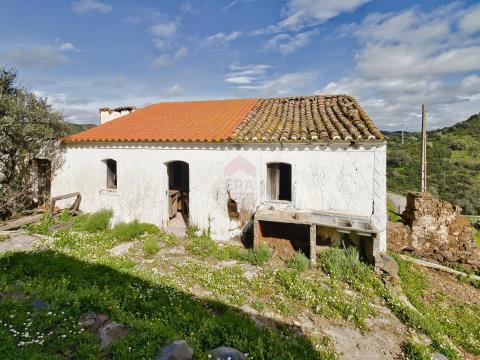 Moradia para Restaurar, Faro, Castro Marim