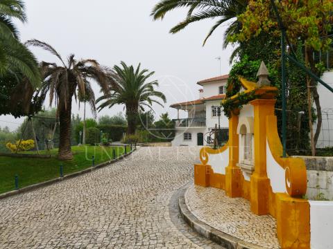 Quinta de Luxo, localizada em Torres Novas no distrito de Santarém.