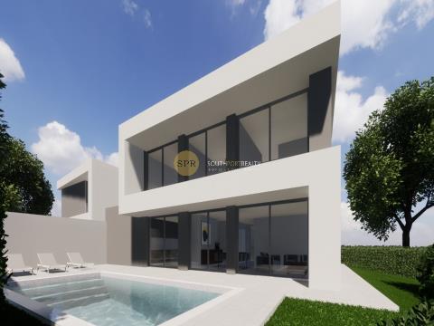 Villa individuelle de luxe avec piscine et jardin