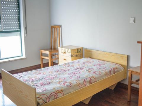 Piso de 2 dormitorios en Quinta da Malagueira