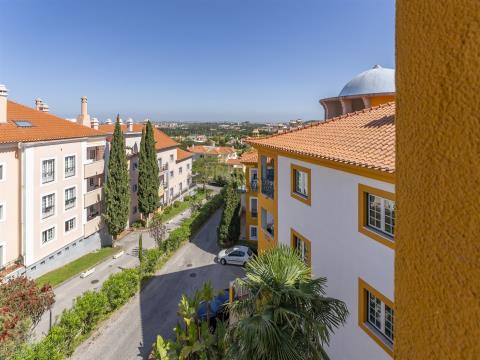 Apartamento 4 assoalhadas, na Quinta Da Beloura, Sintra.