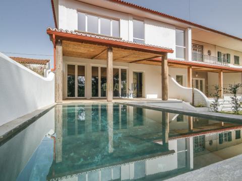 4 bedroom detached villa with pool