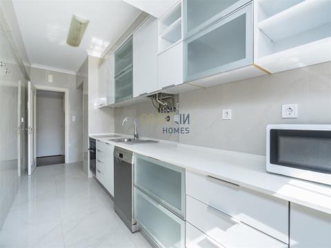 3-room apartment in condominium for rent in Cascais